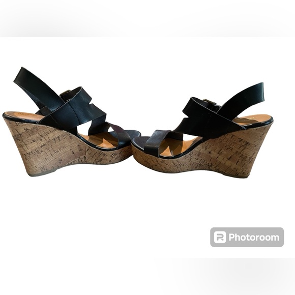 Size 8.5 cork wedge 4.5” cork heels - Picture 2 of 4